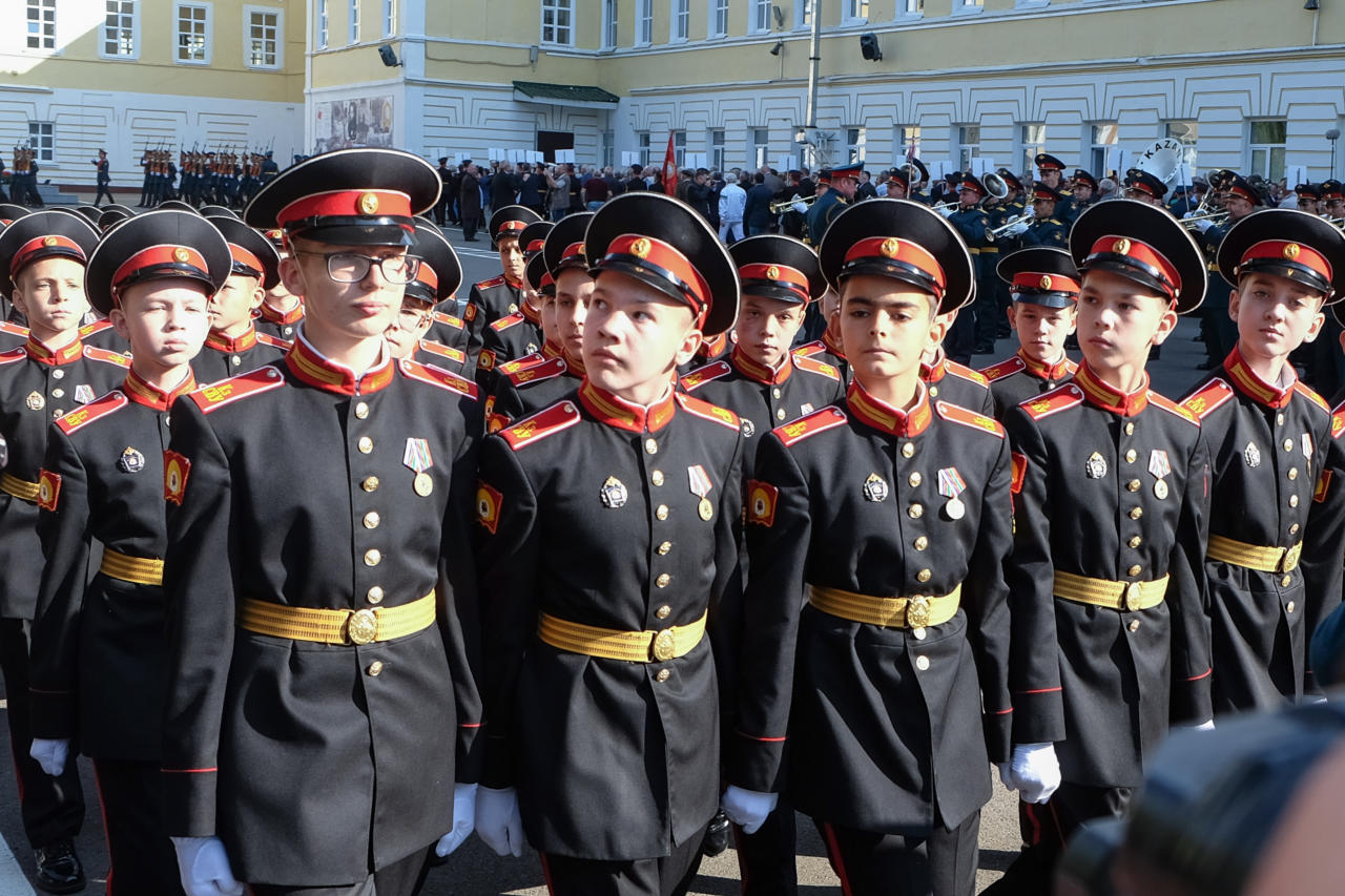 суворовское училище в москве